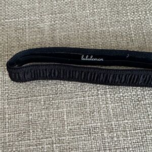 Lululemon Athletica Black Elastic Headband